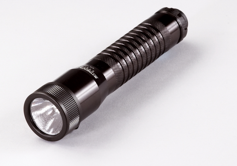 streamlight strion flashlight